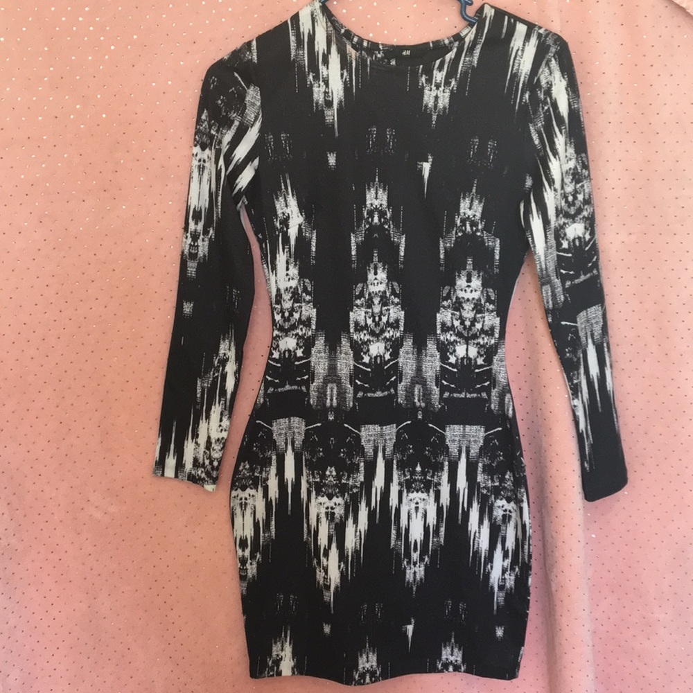 Black and white fitted dress